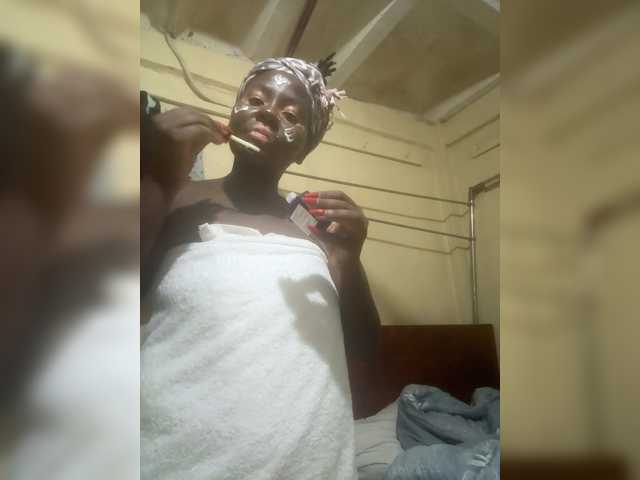 WillaSara – webcam model profile photo