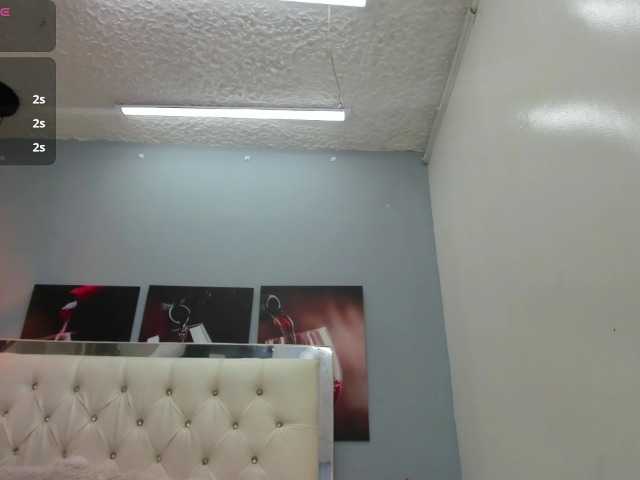 Paris-rivas's BongaCams show and profile