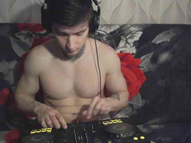 this-is-andy Live Webcam on BongaCams