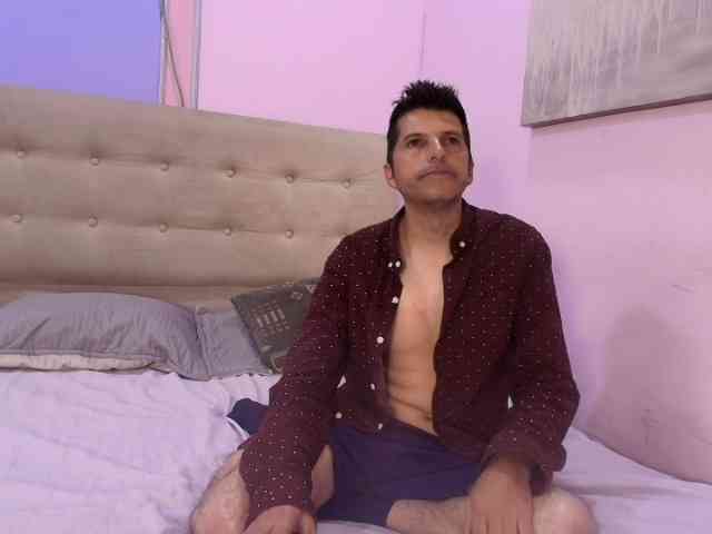 ShirryuCharly Live Webcam on BongaCams