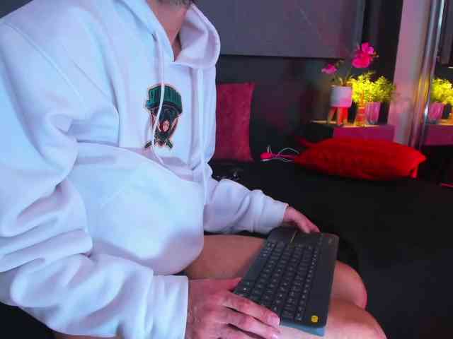 arcangel-harris arcangel-harris