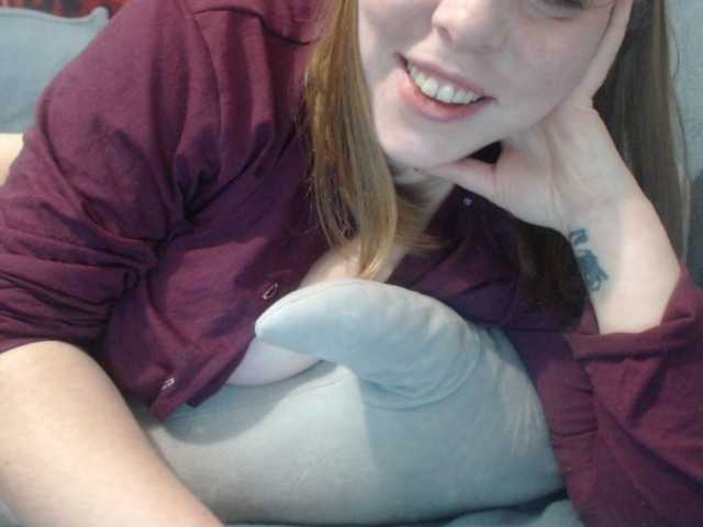 LillyMoa from BongaCams