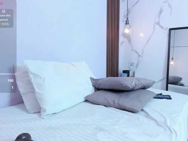 mia-gold's BongaCams show and profile