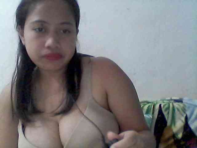 Milkybigtits webcam