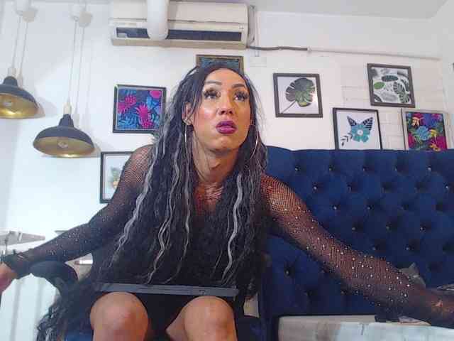 DesireHottXX Live Webcam on BongaCams