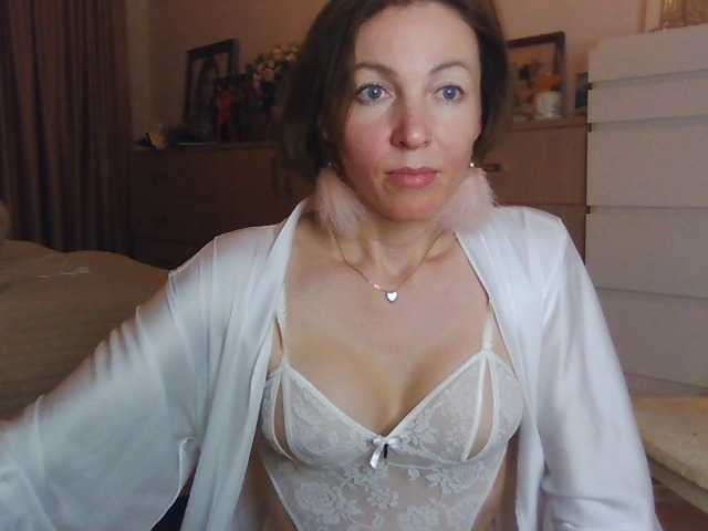 AngelicFenix's BongaCams show and profile