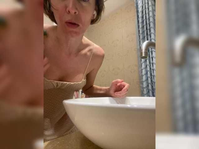 AngelicFenix live room