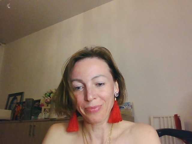 AngelicFenix's BongaCams show and profile
