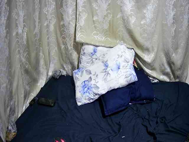 chubby-cherry webcam