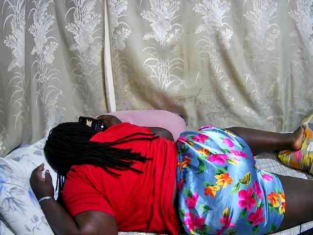 chubby-cherry Live Webcam on BongaCams