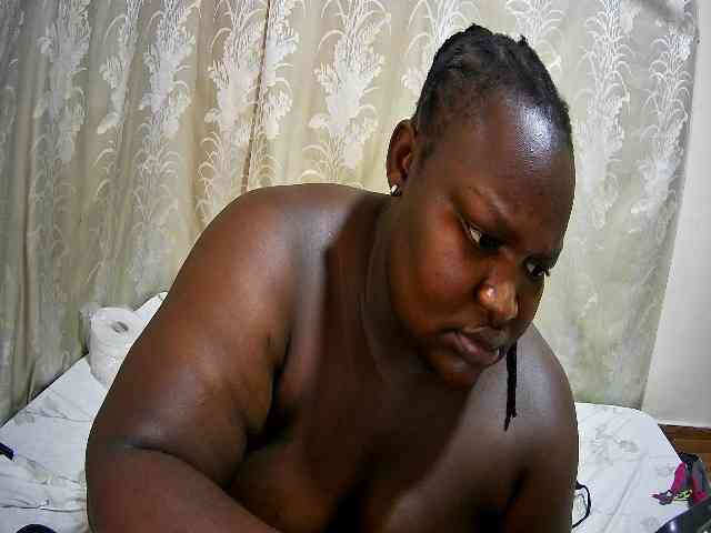 chubby-cherry webcam