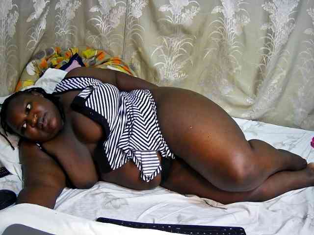 chubby-cherry webcam