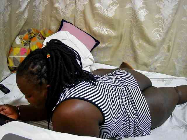 chubby-cherry webcam