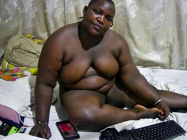 chubby-cherry webcam