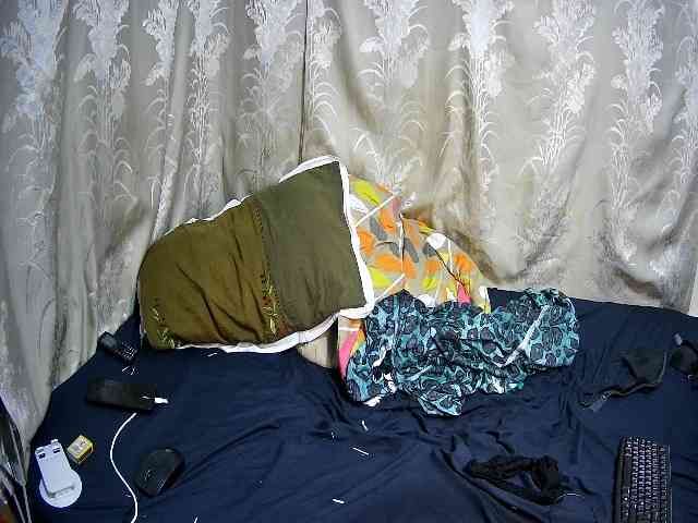 chubby-cherry webcam