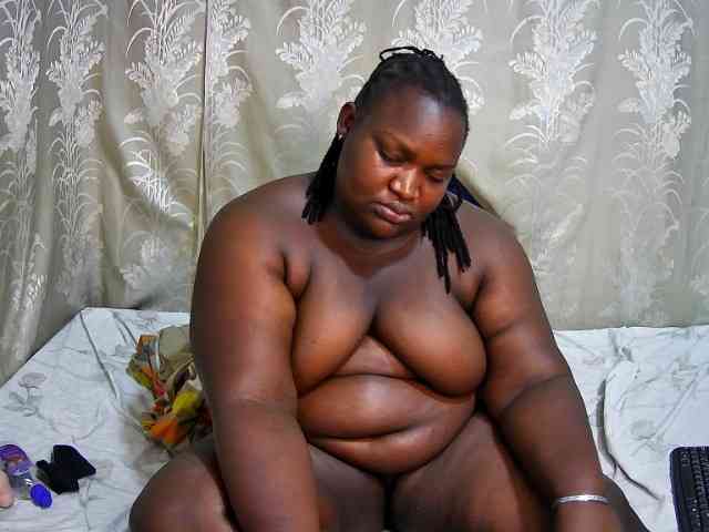 chubby-cherry webcam