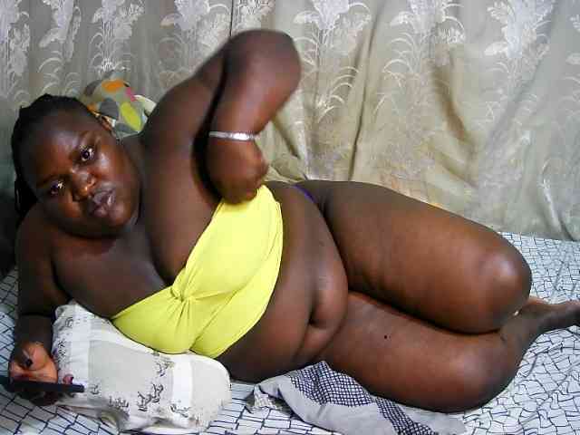 chubby-cherry webcam