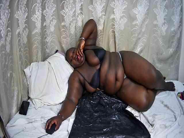 chubby-cherry webcam