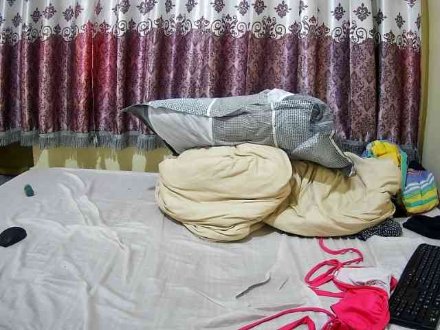 chubby-cherry webcam