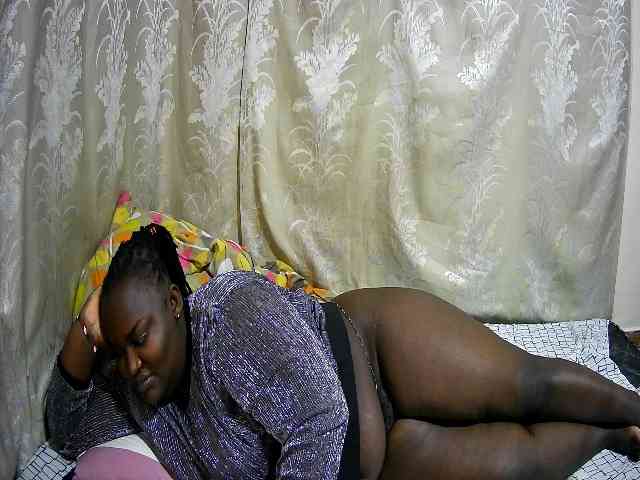 chubby-cherry webcam