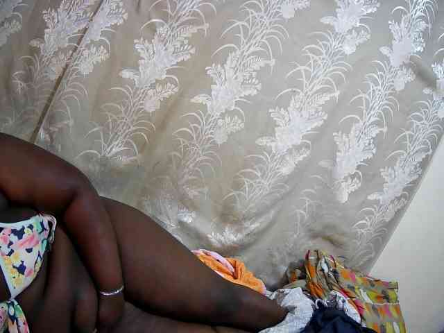 chubby-cherry webcam