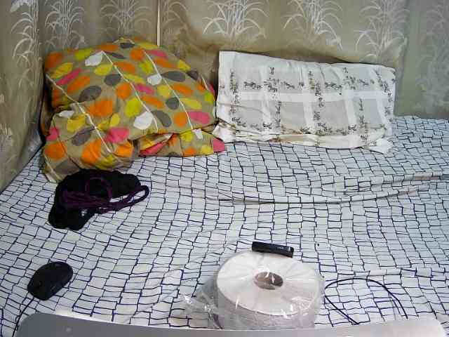 chubby-cherry webcam