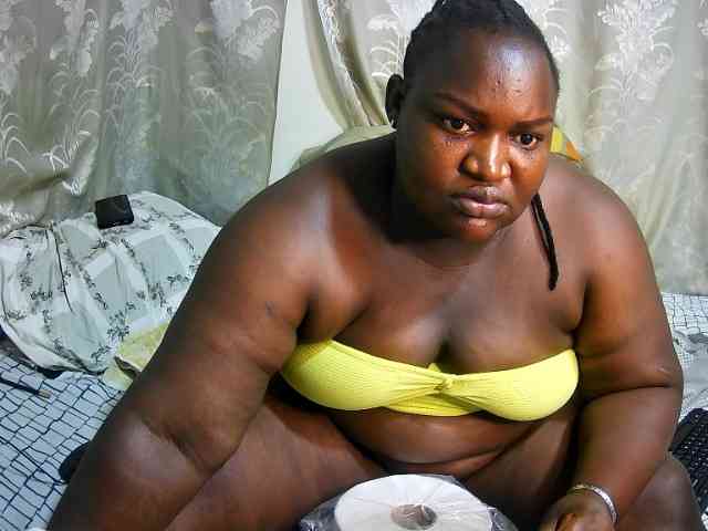 chubby-cherry webcam