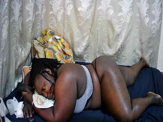 chubby-cherry webcam