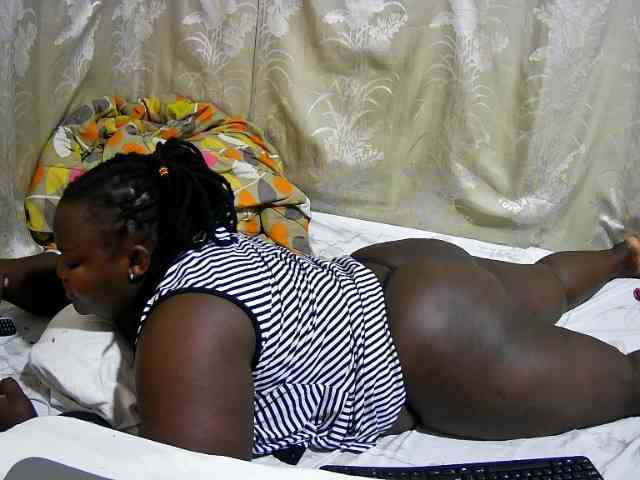 chubby-cherry webcam