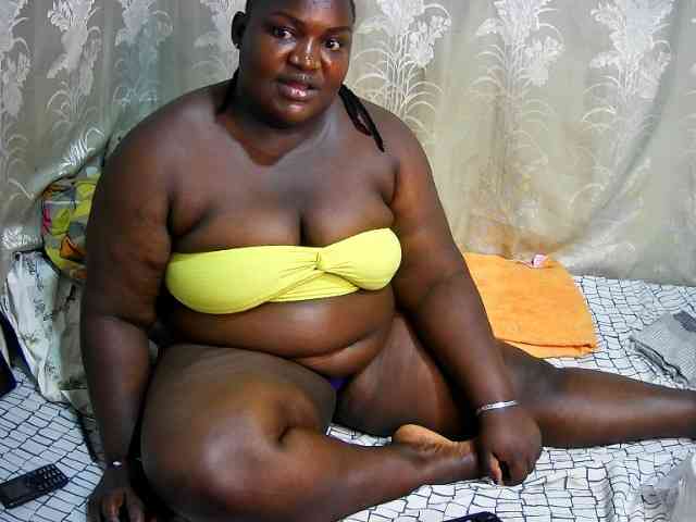 chubby-cherry webcam