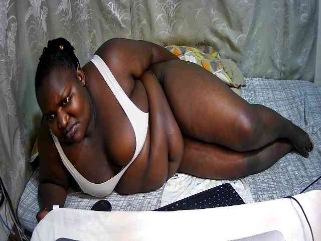 chubby-cherry webcam