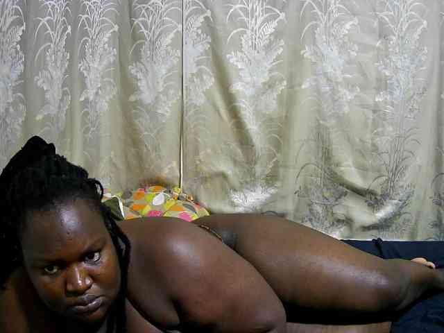 chubby-cherry webcam