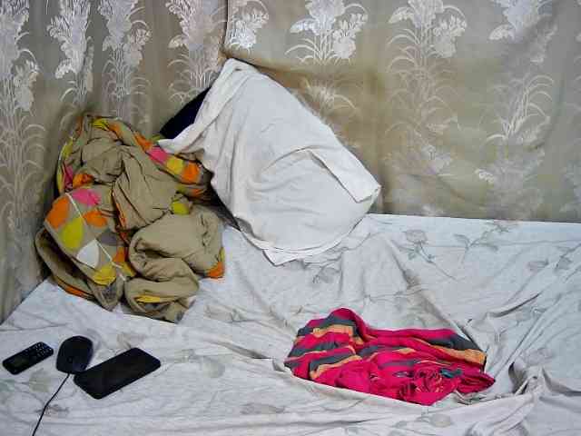 chubby-cherry webcam