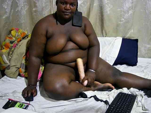 chubby-cherry webcam