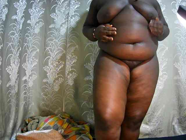 chubby-cherry webcam