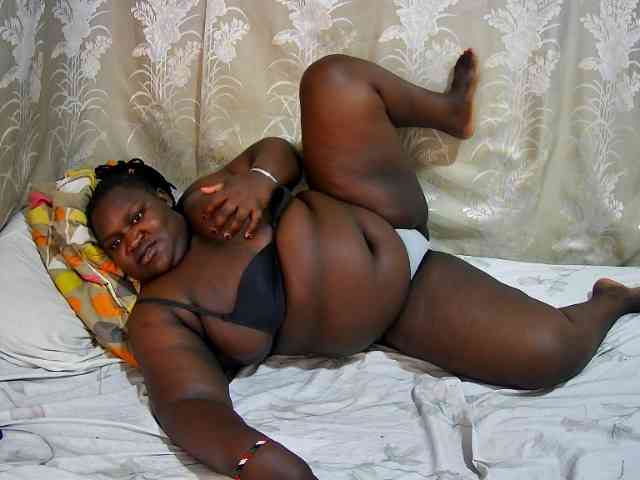 chubby-cherry webcam