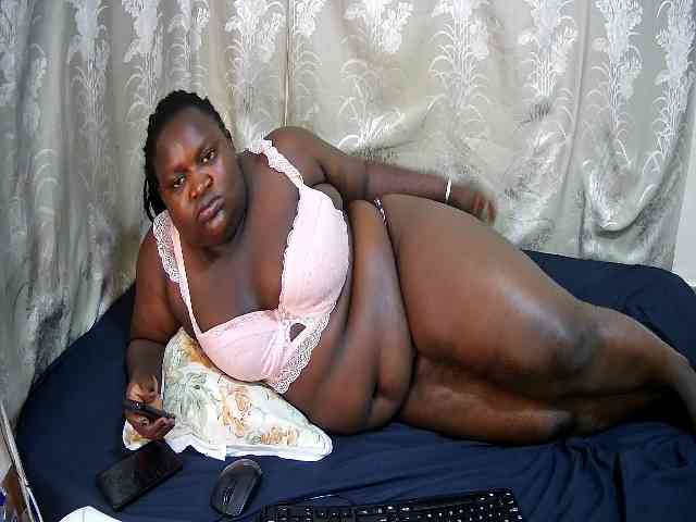 chubby-cherry webcam