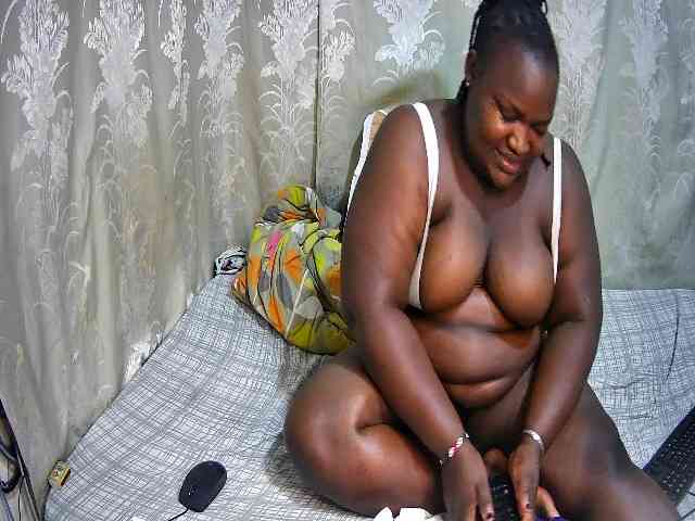 chubby-cherry webcam