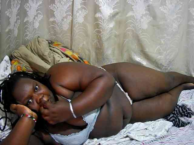 chubby-cherry webcam