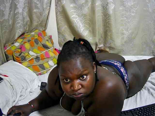 chubby-cherry webcam