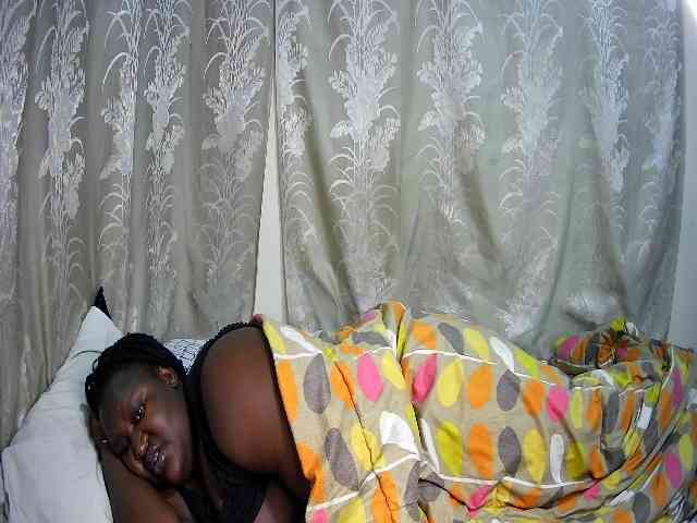 chubby-cherry webcam