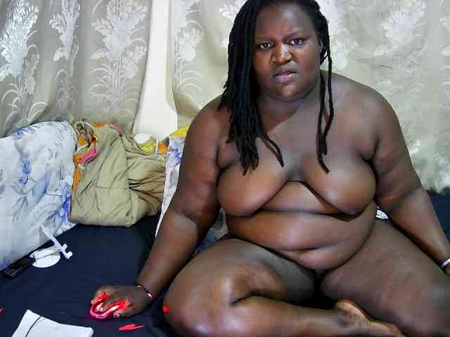 chubby-cherry webcam