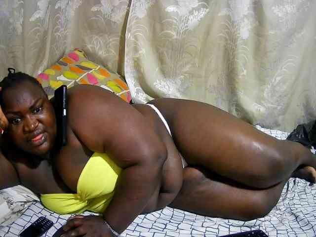 chubby-cherry webcam