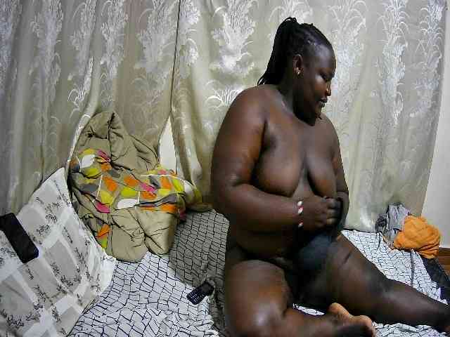 chubby-cherry webcam