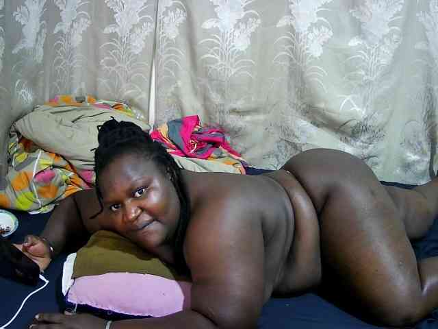 chubby-cherry webcam