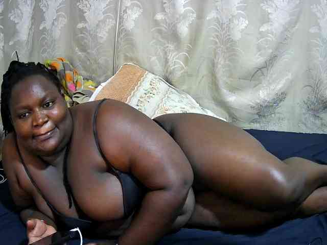 chubby-cherry webcam