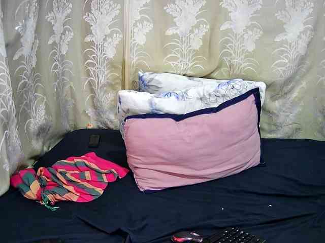 chubby-cherry webcam