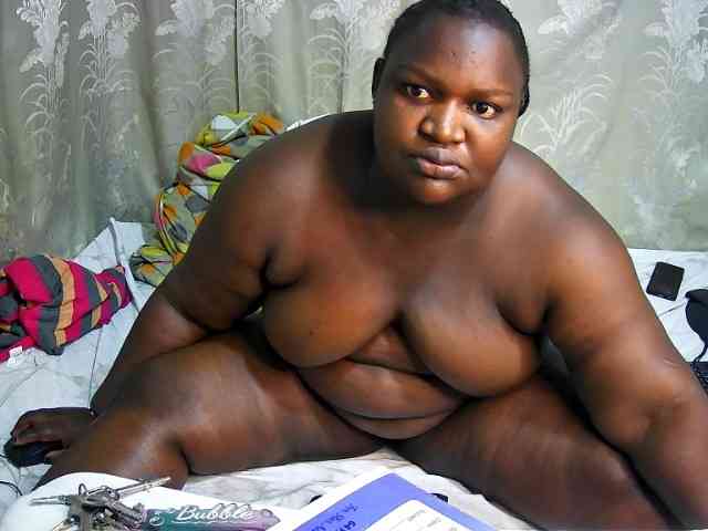 chubby-cherry webcam