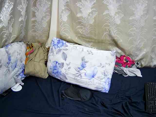 chubby-cherry webcam