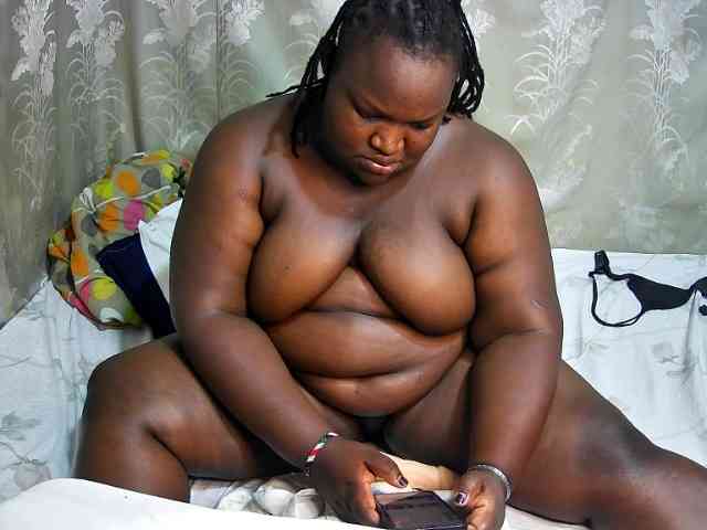 chubby-cherry webcam